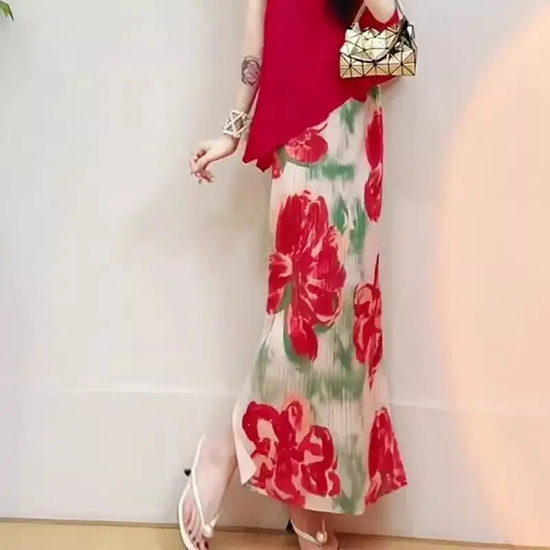 تنورة صيفية حمراء جميلة للغاية بدون أكمام تنورة كبيرة مطبوعة بالزهور ملابس نسائية فضفاضة y2k