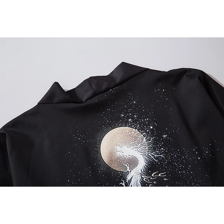 التنين الصيني الأسود ارتفاع الشمس فضفاض موضة Harajuku اليابان كيمونو الخارجي للنساء والرجال ملابس خارجية ملابس الشاطئ