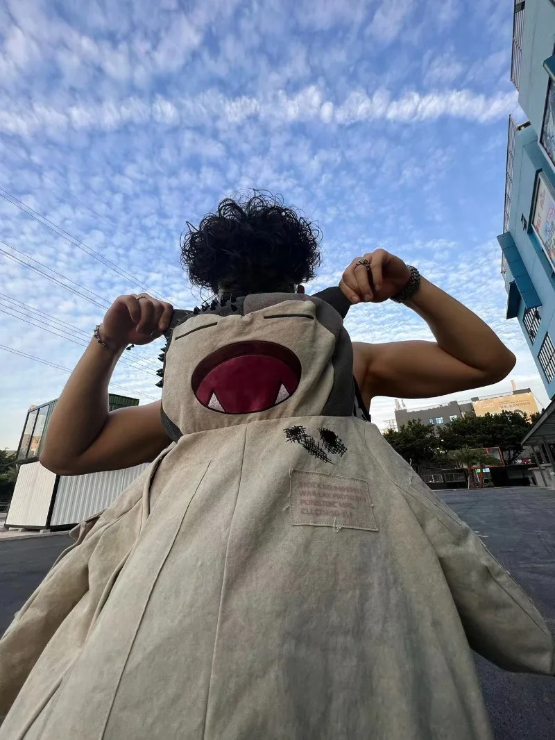 Cartoon Monster Canvas Backpack para homens e mulheres, Anime Cosplay Costumes, Cool Rivet Props, Doll Knapsack, Fashion Packsack