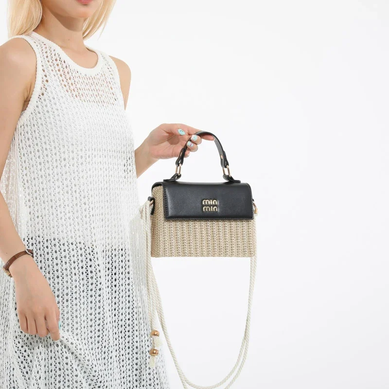 

Women's Messenger Purse Shopper Bag With Letter Logo Trendy Minimalist Unique Vintage Fashion Paris Inspired