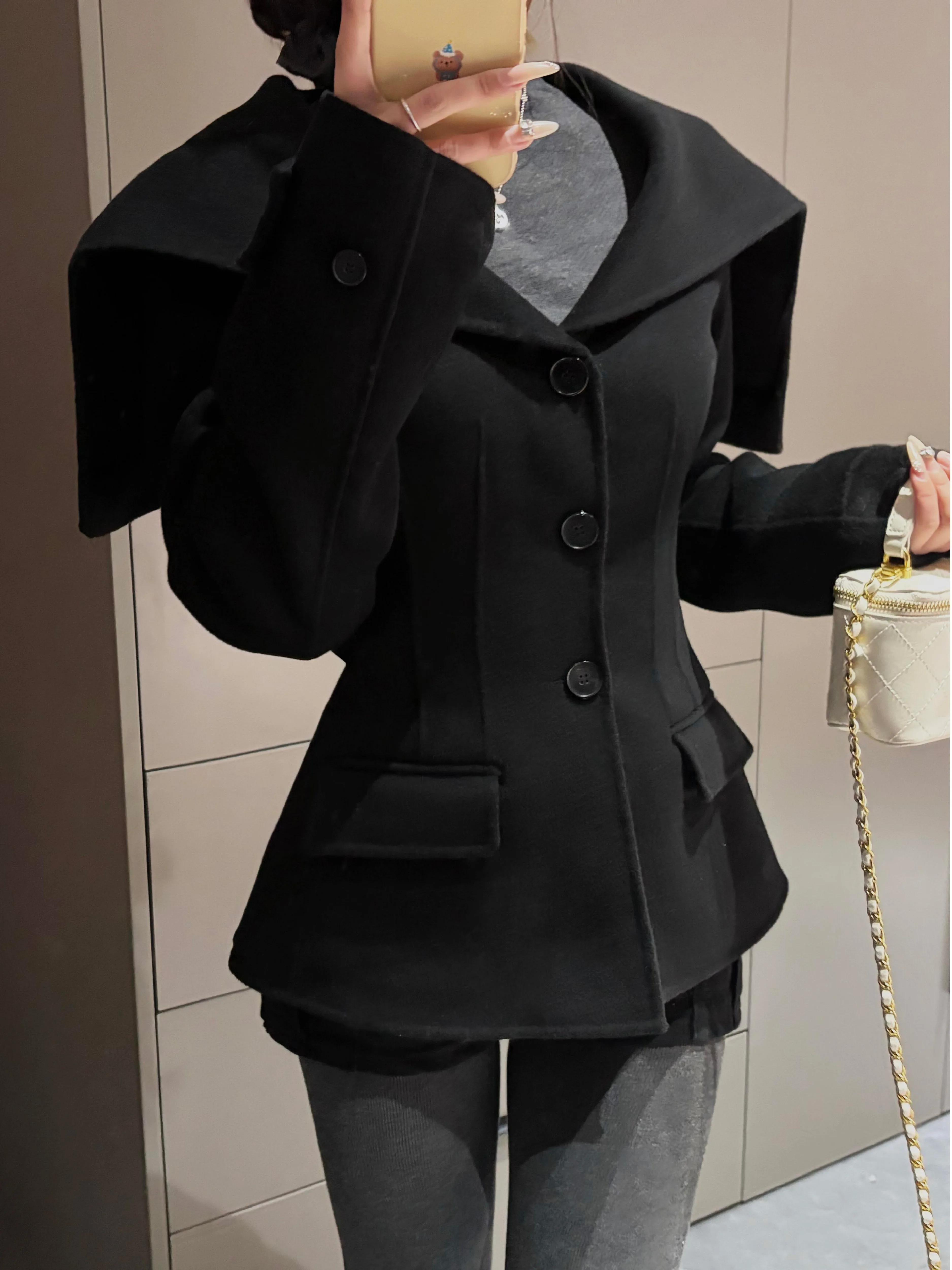 Elegant High-End Woolen Coat Women's 2026 Vintage Rich Girl Waist-Cinching Large Collar Woolen Jacket French Style Slim Fit L...