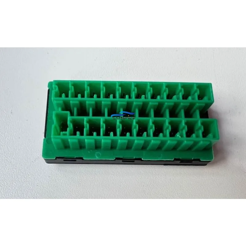 

1pc Fuse Box Connector Can Buss For 2017-2025 Jeep Wrangler Chrysler Grand Voyager PICKUP Dodge RAM 68321746AA