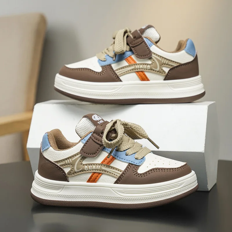 

2025 New autumn children's sports shoes boys' campus fashionable and fresh board shoes primary school students' casual shoes