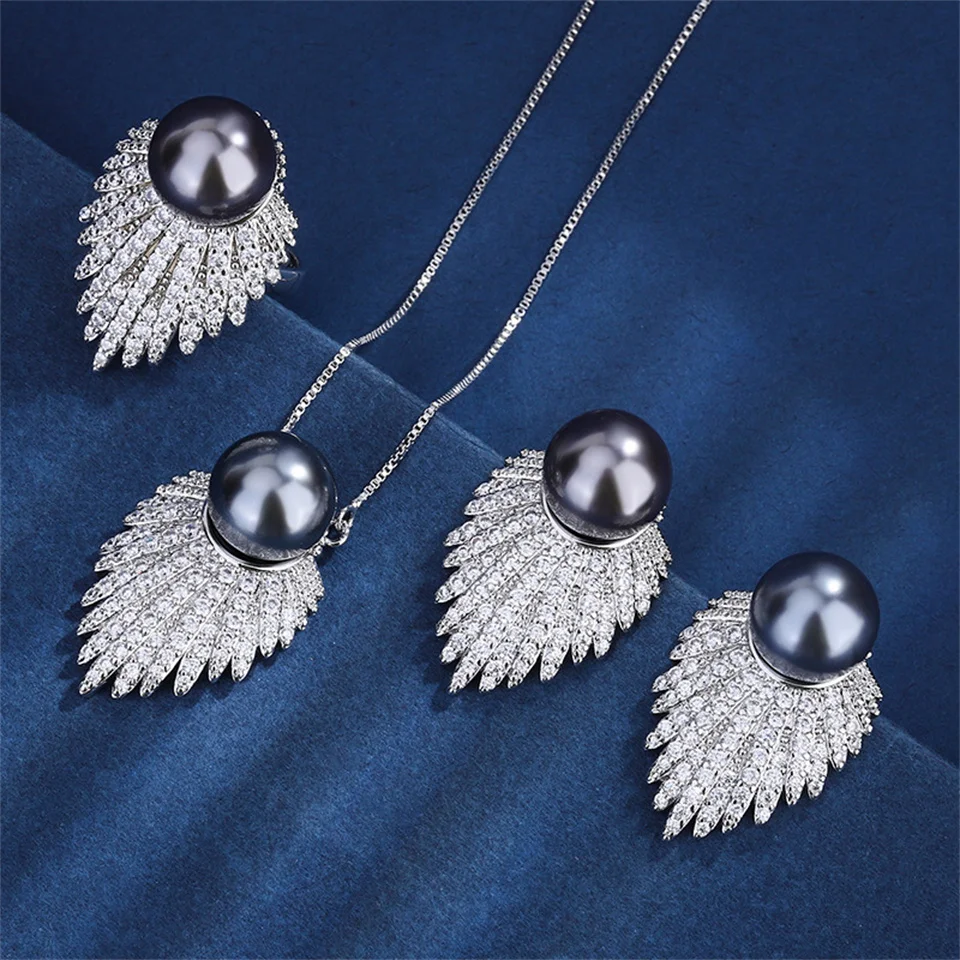 

Fashionable Gray Pearl Jewelry Set With Pearl 12mm Stainless Steel Fan-Shaped Necklace Earring Set Gray Stainless Steel Jewelry
