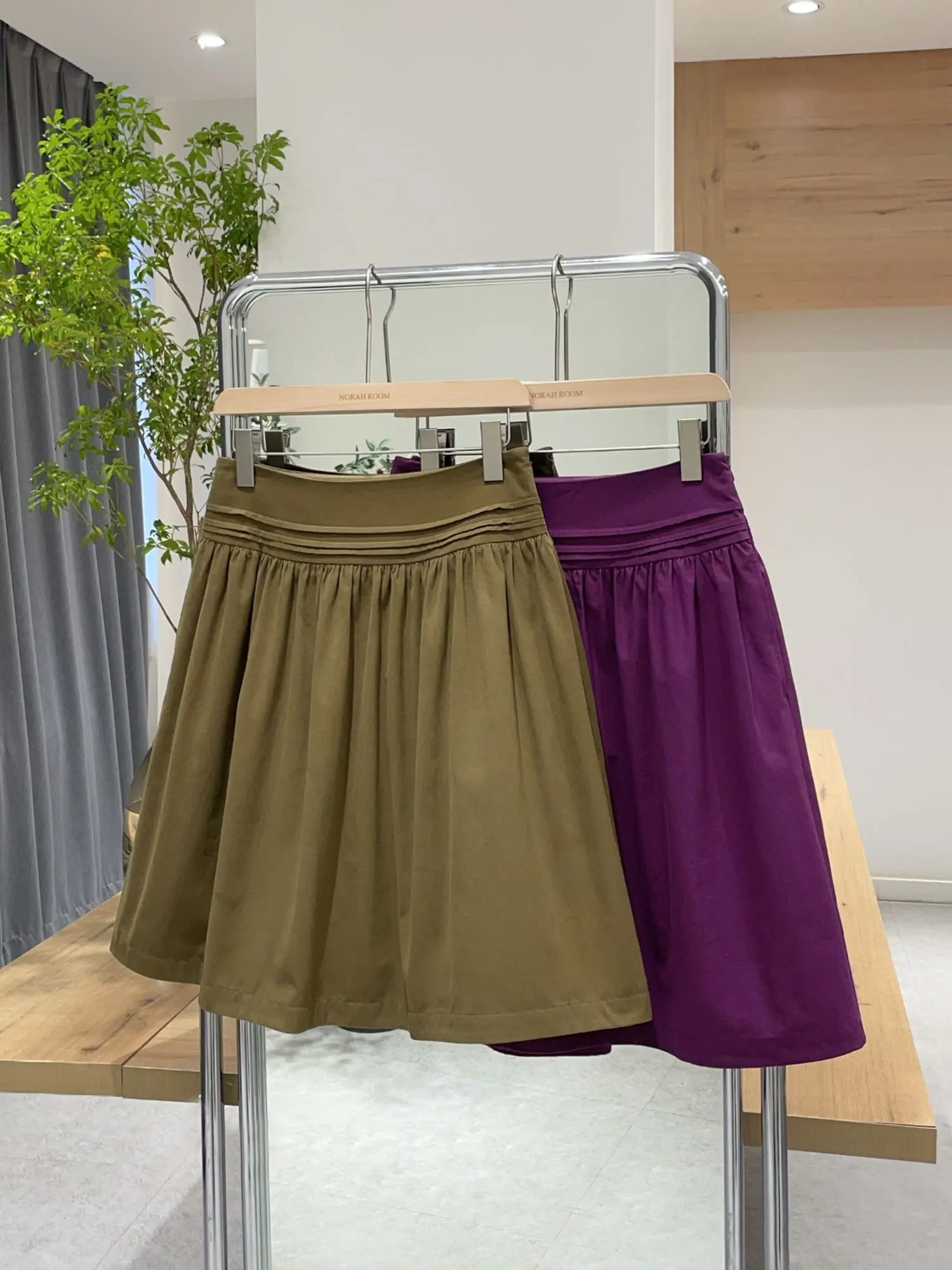 

Nok Xiaola Authentic Winter 2025 Brand MUE Pleated A-Line Skirt High Waist Casual Cotton Blend Side Zipper