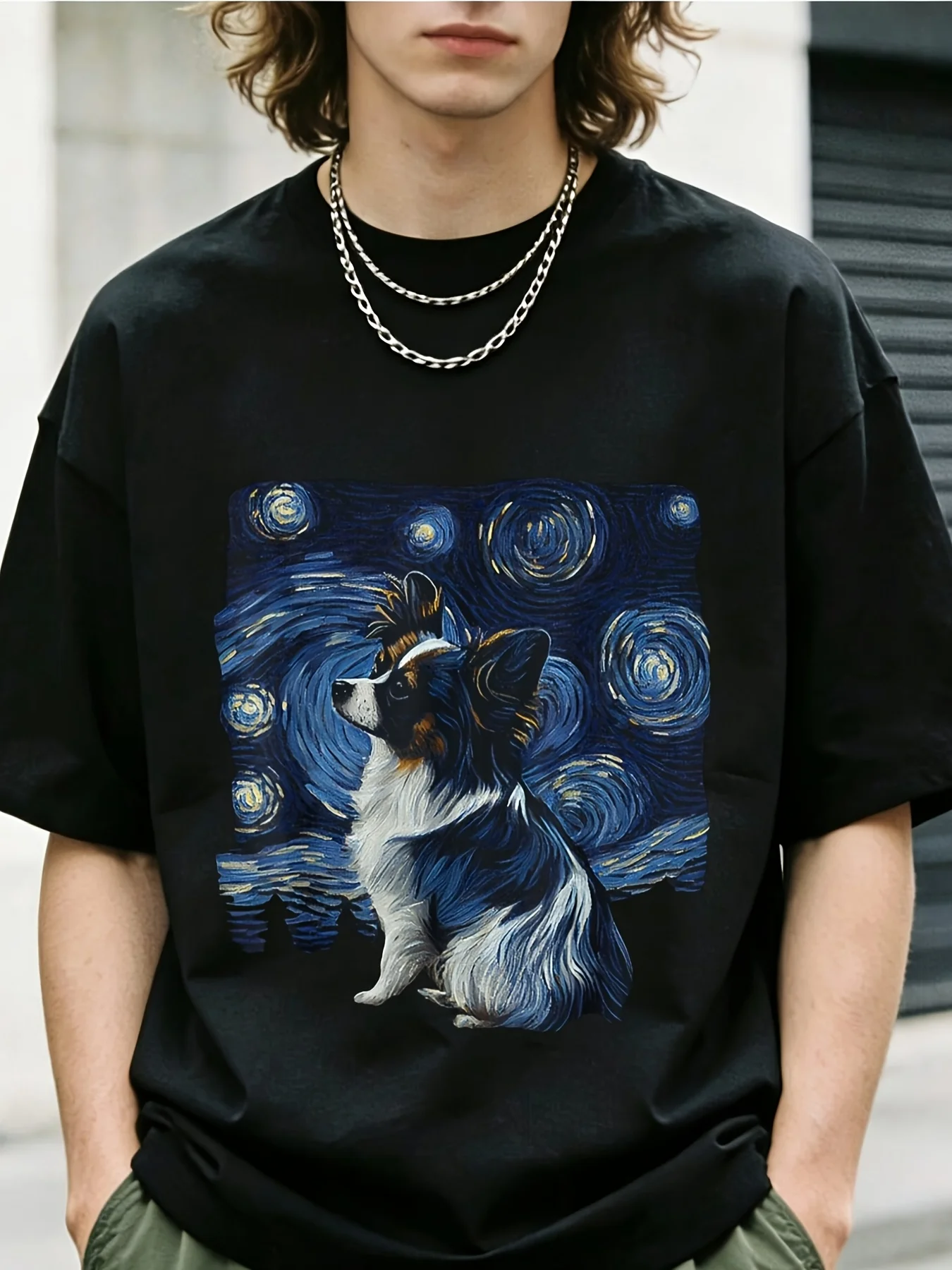 Unisex T-shirt featuring a Papillon dog design with a starry night theme, perfect for dog lovers. This casual round-neck T-shirt is made of comfortable fabric, suitable for all seasons, and features a stylish retro casual round-neck print.