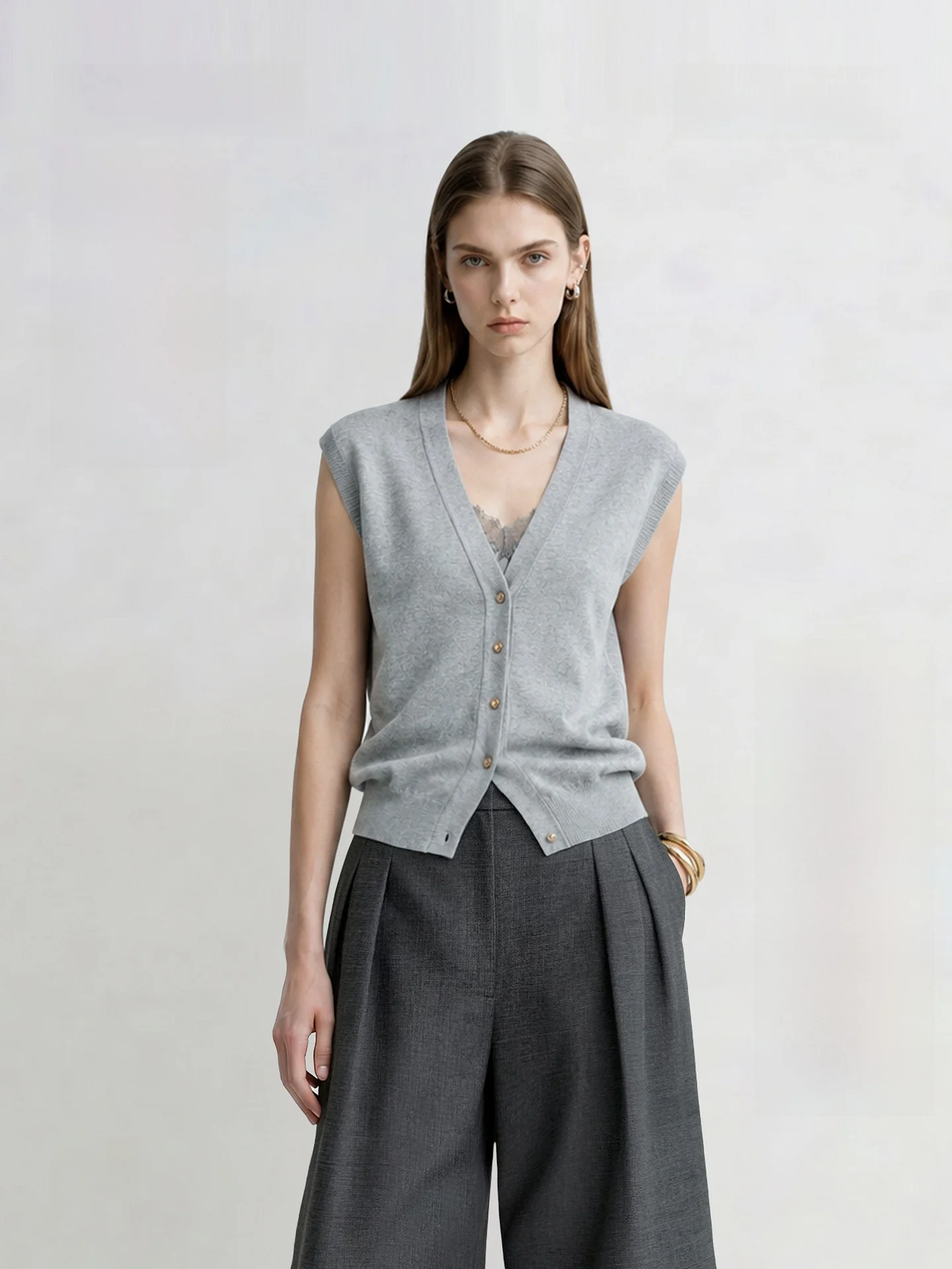 PRICH Simple V-neck Knitted Silk Blend Vest Women's Top City Commute Style Regular Fit Single Button Closure Pure Color