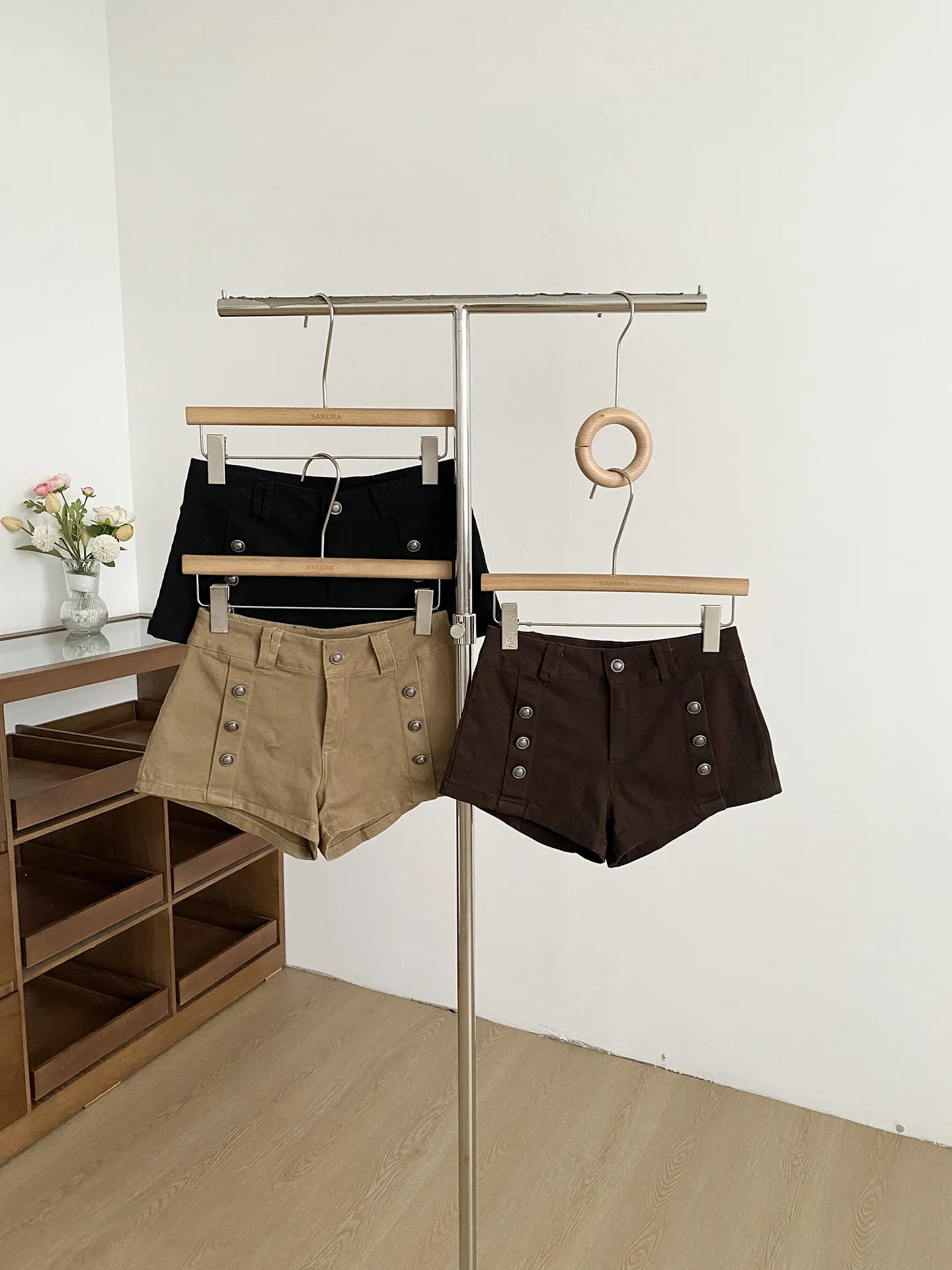 Women's Spring Autumn Streetwear Low Waist Double Breasted Wide Leg Shorts Lady Hot Girl Solid Color Shorts