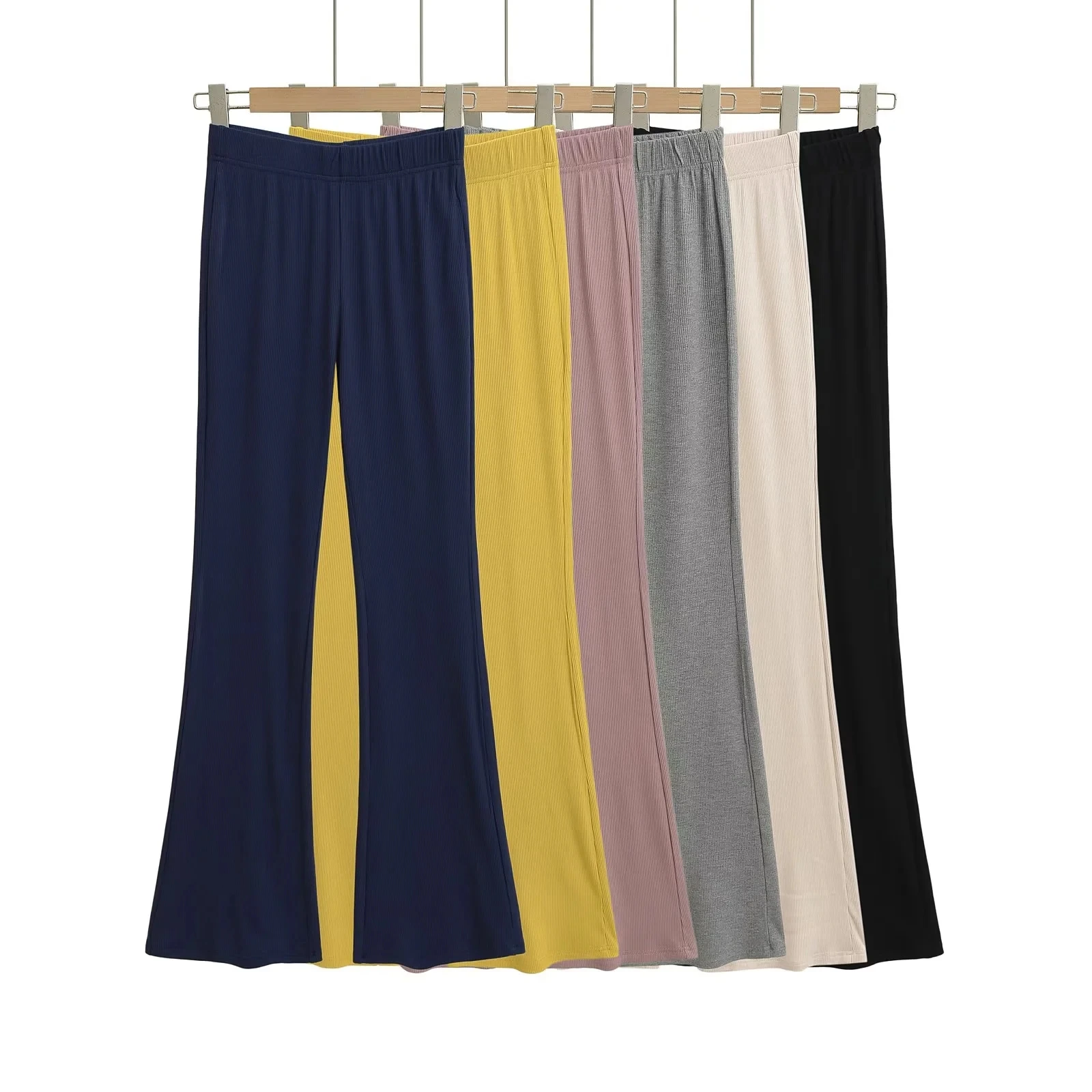 Comfortable Slim Fi… - image