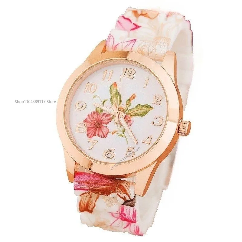 ساعات المعصم سيليكون فتاة زهرة كاجوال ساعة كوارتز مطبوعة للنساء أو المرأة ساعة جلدية الأشرطة تضيء الساعات للنساء