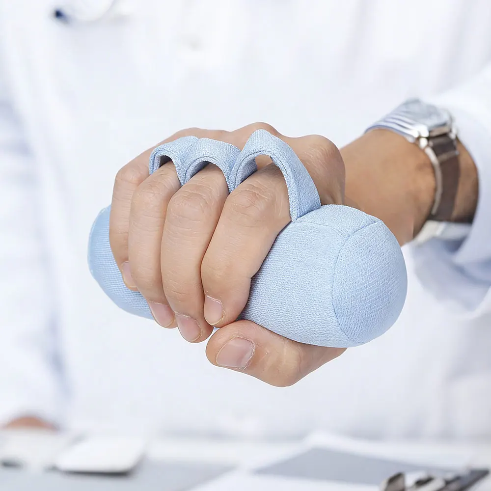 

1 шт., подушка для защиты рук, устойчивая к поту, моющаяся, разделитель пальцев, подушка для рук для парализованных пожилых пациентов