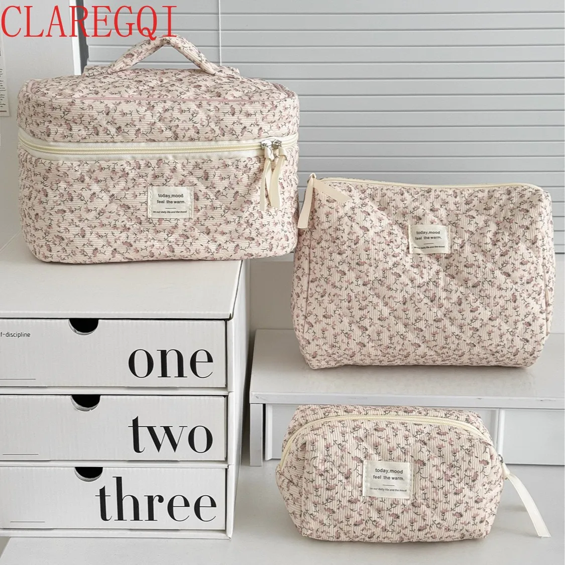 Large capacity travel toiletry bag Flowers all over the face make up bag Corduroy storage bag Threepie ceset suitMultiplestyles