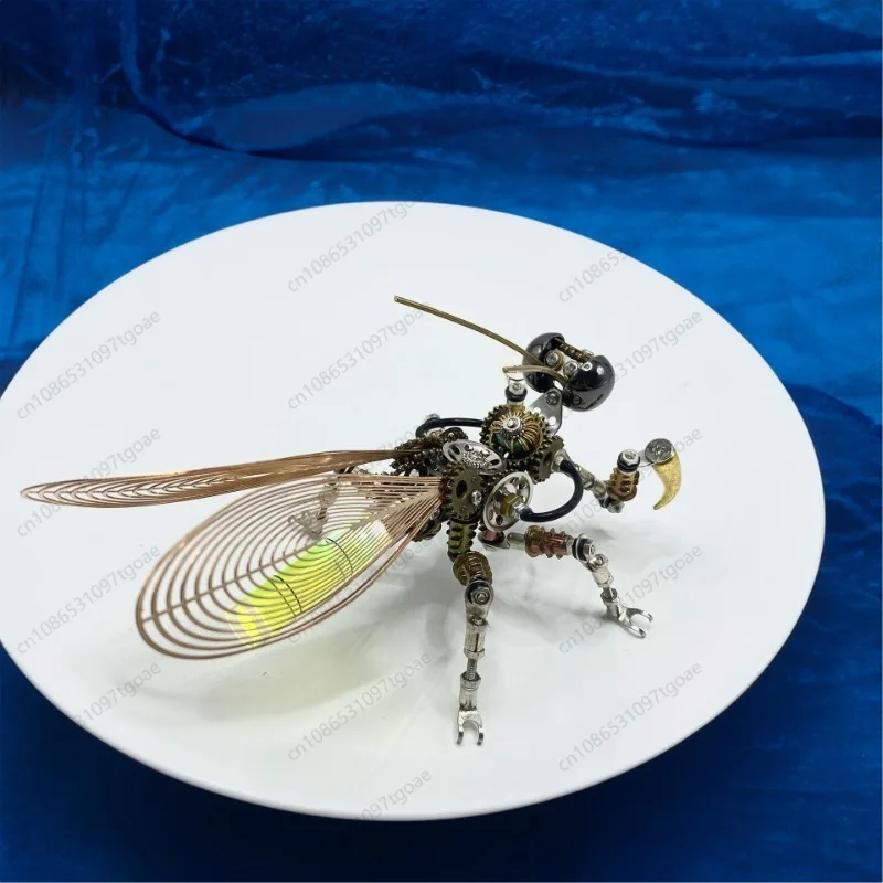 Luminous Mechanical Mantis 3D Metal Puzzle Punk Insect DIY Assembly Model Handmade Ornament