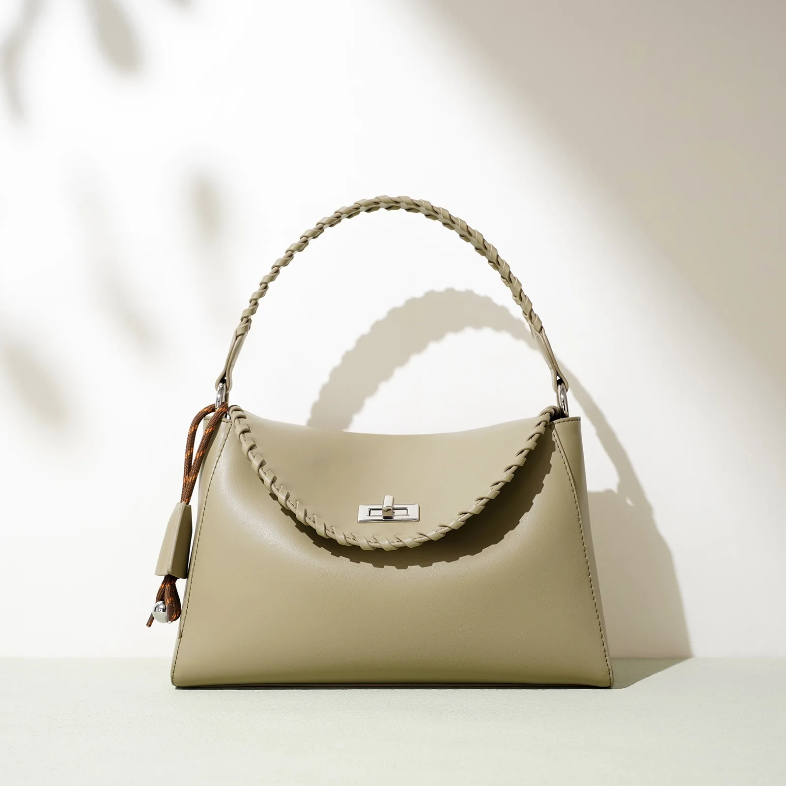 

Новые сумки Paris-Custom, сумки ручной работы из натуральной кожи, высокое качество, роскошный дизайнерский тренд, женский классический кошелек, заводские продажи