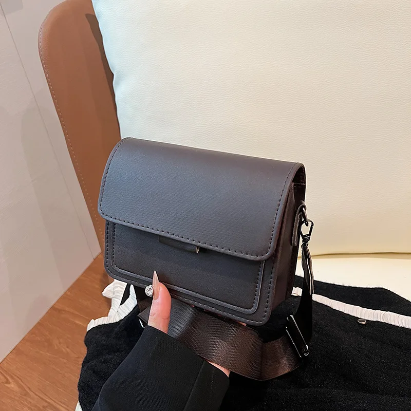 

Women's Luxury Designer Small Handbag Fashion High Quality PU Leather Femael Daily Soild Color Vintage Crossbody Messegner Bags