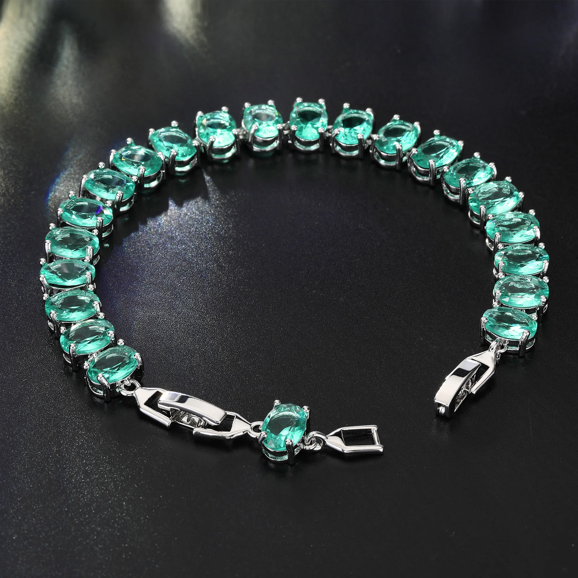 

Vientiane Fashion Green Zircon Jewelry Bracelet Oval 18K White Gold Plated Women's Jewelry Bracelet
