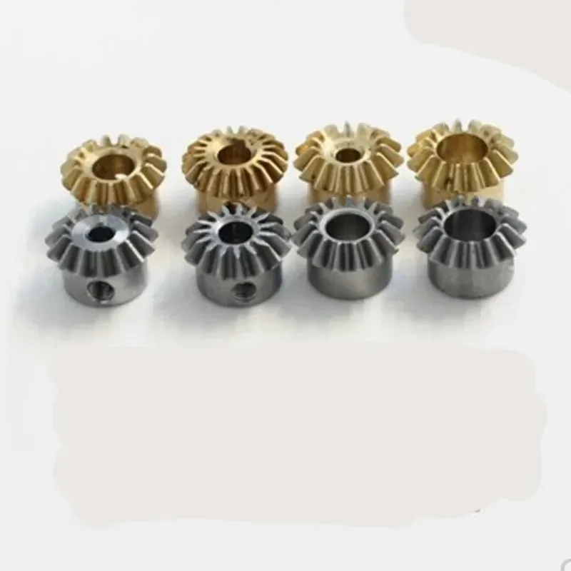 1set 0.5M 1:1 0.5M20T 90 Degree Transmission Steel Brass Copper Bevel Gear view 4