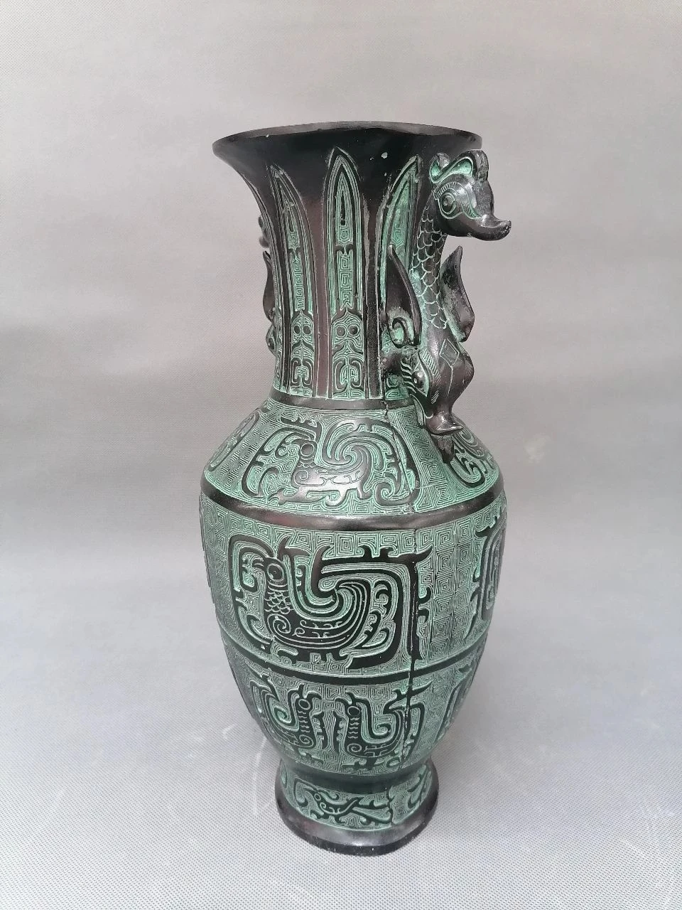 

Antique bronze Phoenix vase home decoration