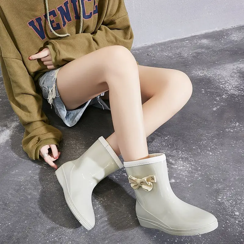 

Cute Butterfly Bow Women Rain Boots Short Mid-Calf Waterproof Anti Slip Outdoor Fashion Rain Shoes​