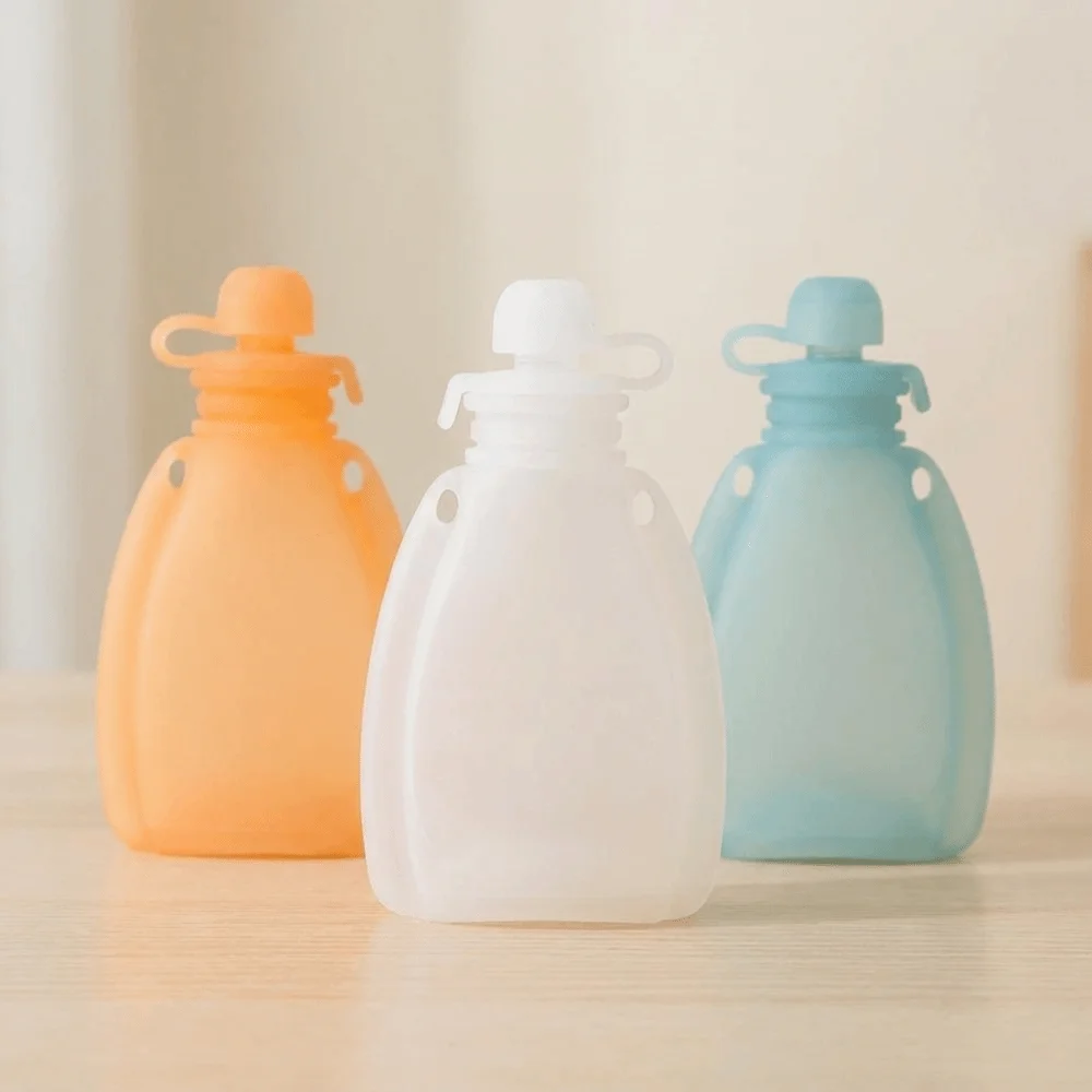 Non BPA Baby Food Pouch 120ml Large Capacity Portable Squeeze Feeder Lightweight Food Grade Silicone Leakproof Food Storage Bag