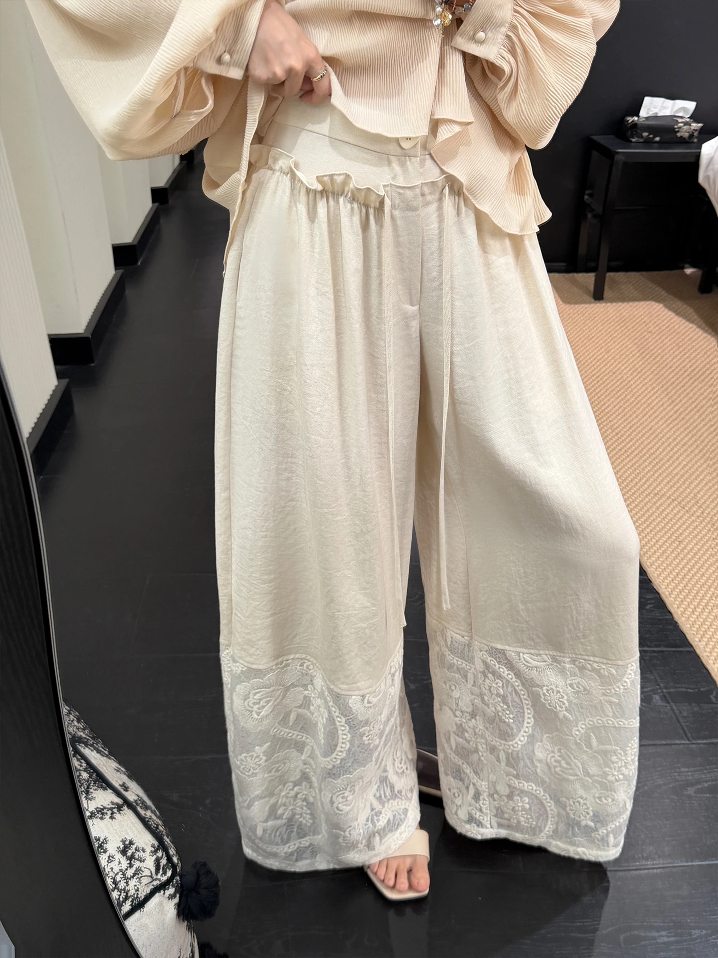 

Брюки Zhang Sheshi Spring Summer "Moon Mist" из льняной ткани с кружевными вставками и цветочным узором, с высокой талией, широкими штанинами, повседневные