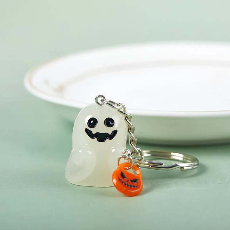 Halloween Charms Resin Glow In Dark Keychain 3D Ghost With Corn Candy Pumpkin Keychain Pendant