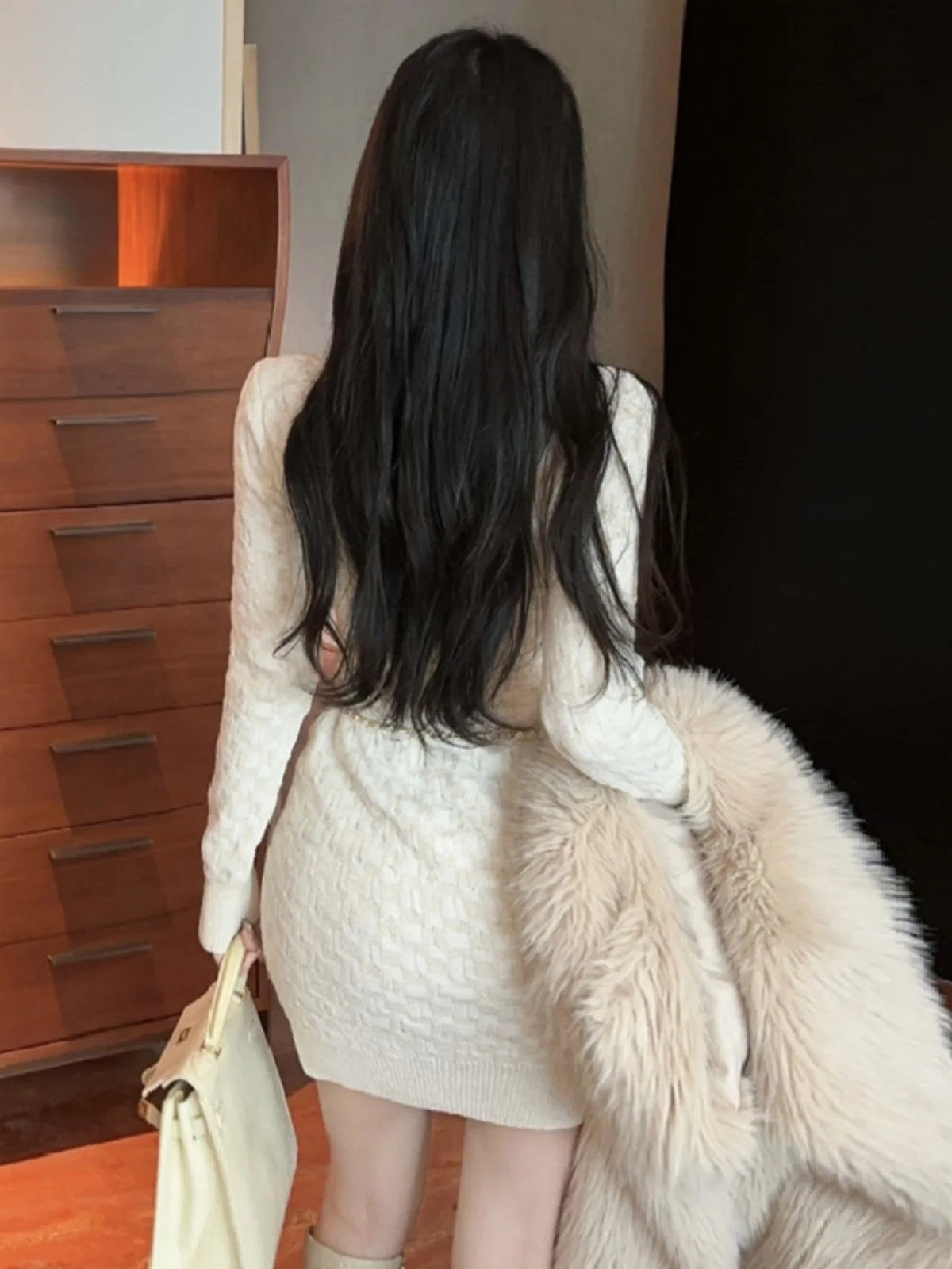 

Sexy Metal Single Button Knitted ort Skirt High Waist Slimming Bodycon Wrap around Sweater Skirt Trendy Pure Desire Sle