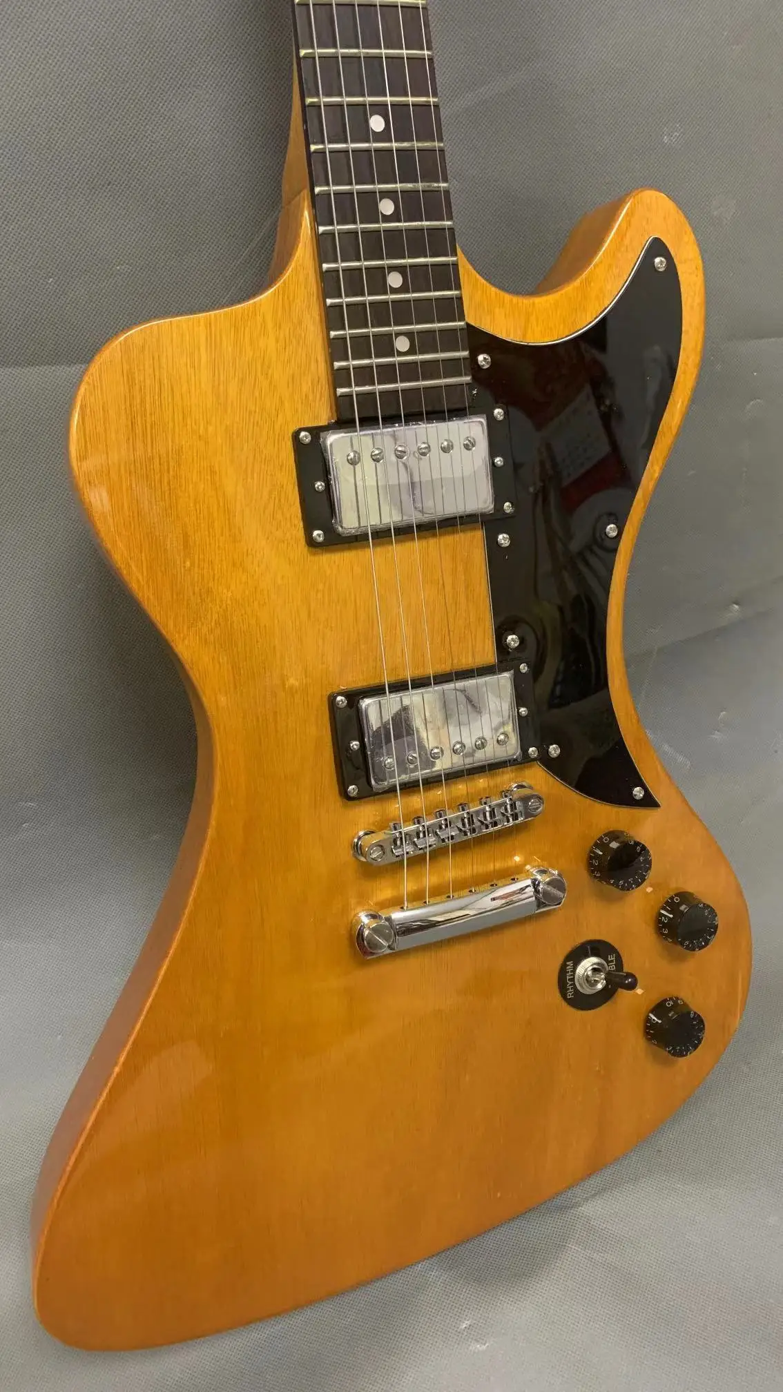 From China factory to manufacture high-end custom 6 string electric guitar, transparent yellow body, double pickup, free shippin