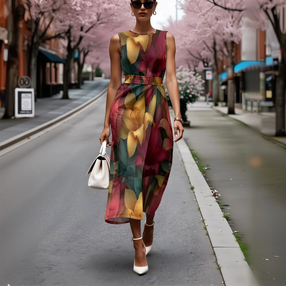 ボヘミアンシックなドレス ウエストタイ付き ノースリーブ トロピカルフローラルマキシドレス 通気性 ビーチストリートスタイル エレガントな流れるマキシドレス