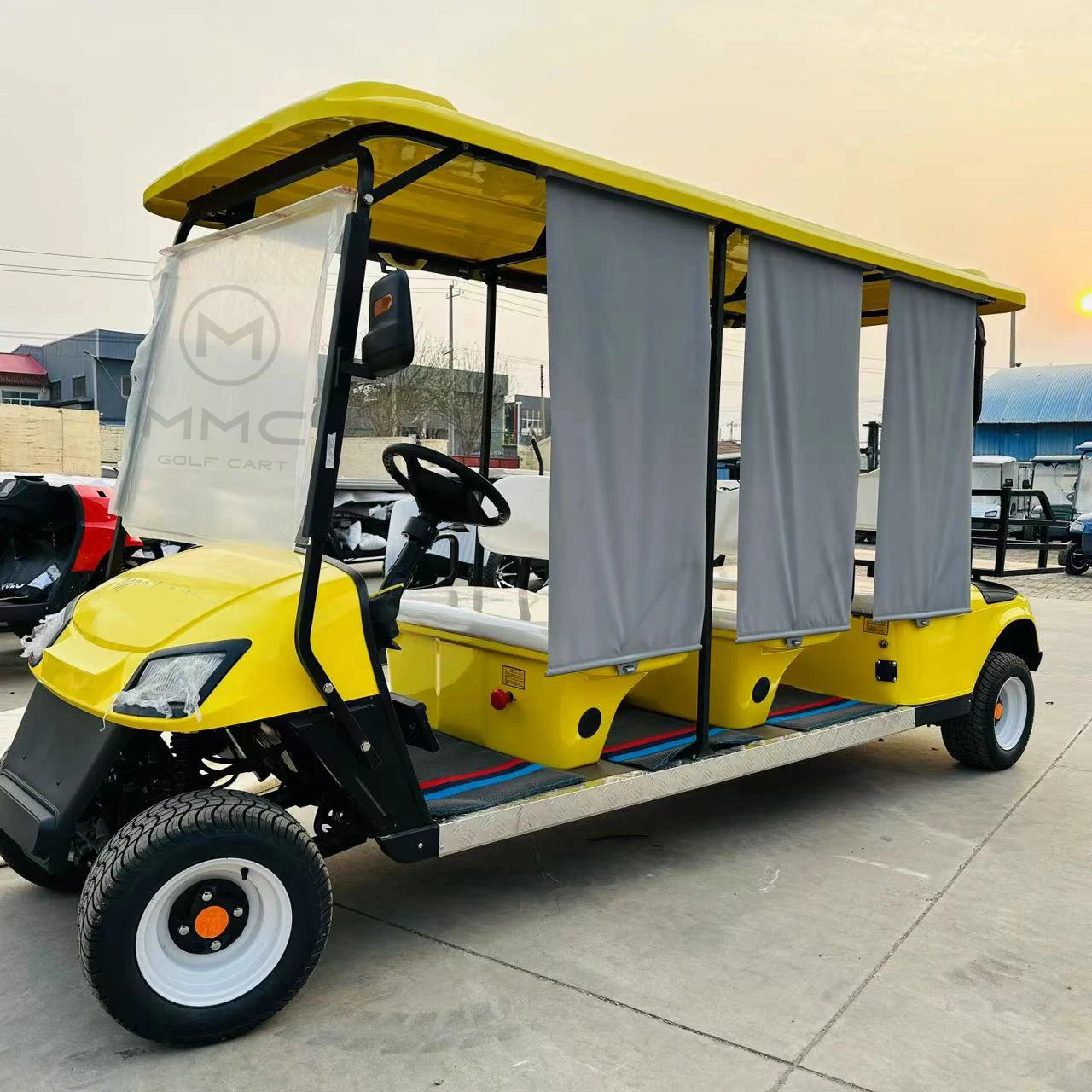 Adult Cheap Lithium Battery Golf Buggy Off-road 6 Seats Club Car 4 Seater Electric Beach Lifted Golf Cart with Sunshine Curtain