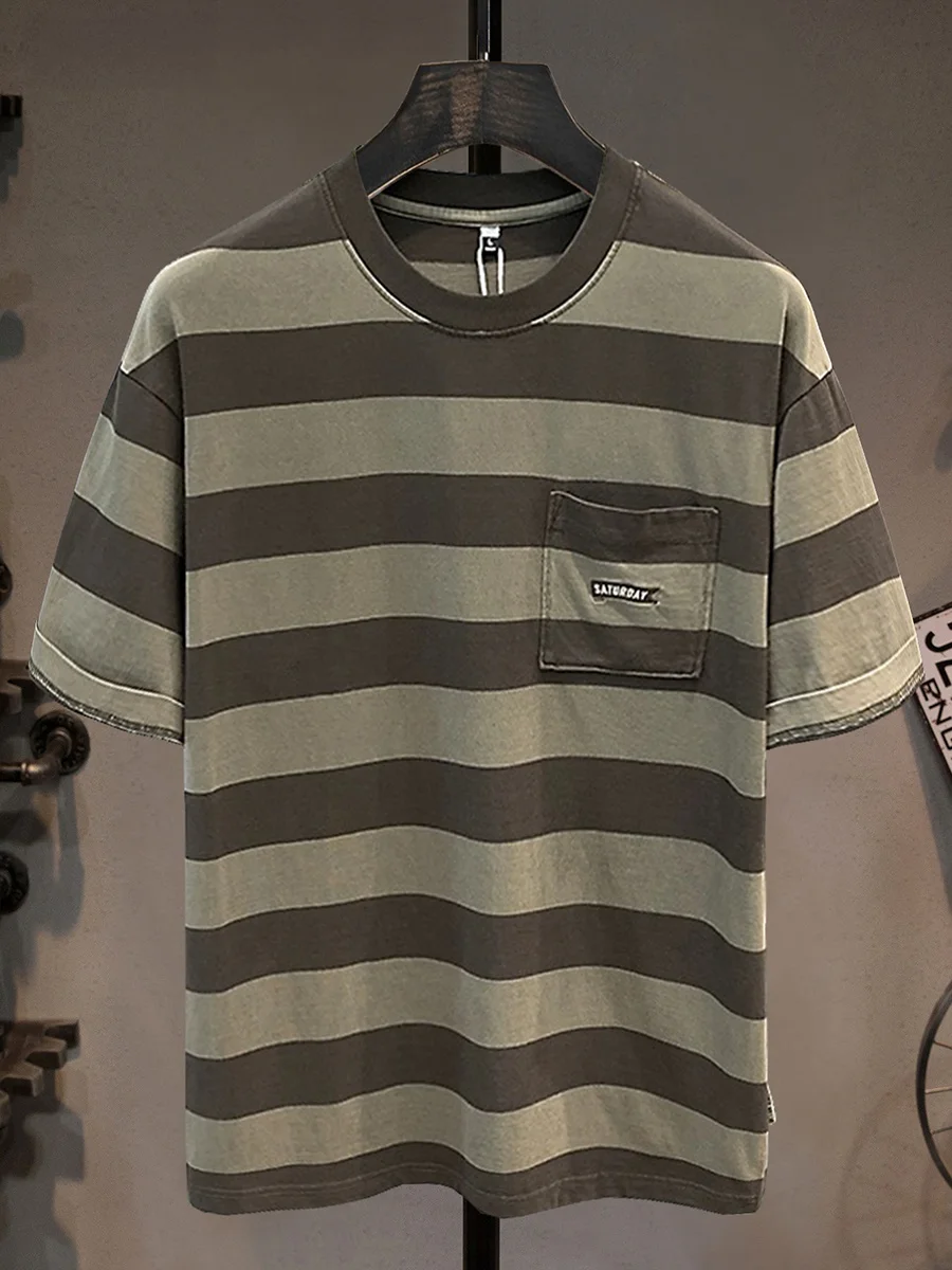 

Новая мужская футболка 2025 года в американском стиле, повседневная, в полоску, летняя, молодежная, из плотного хлопка, в стиле ретро, универсальная, с коротким рукавом