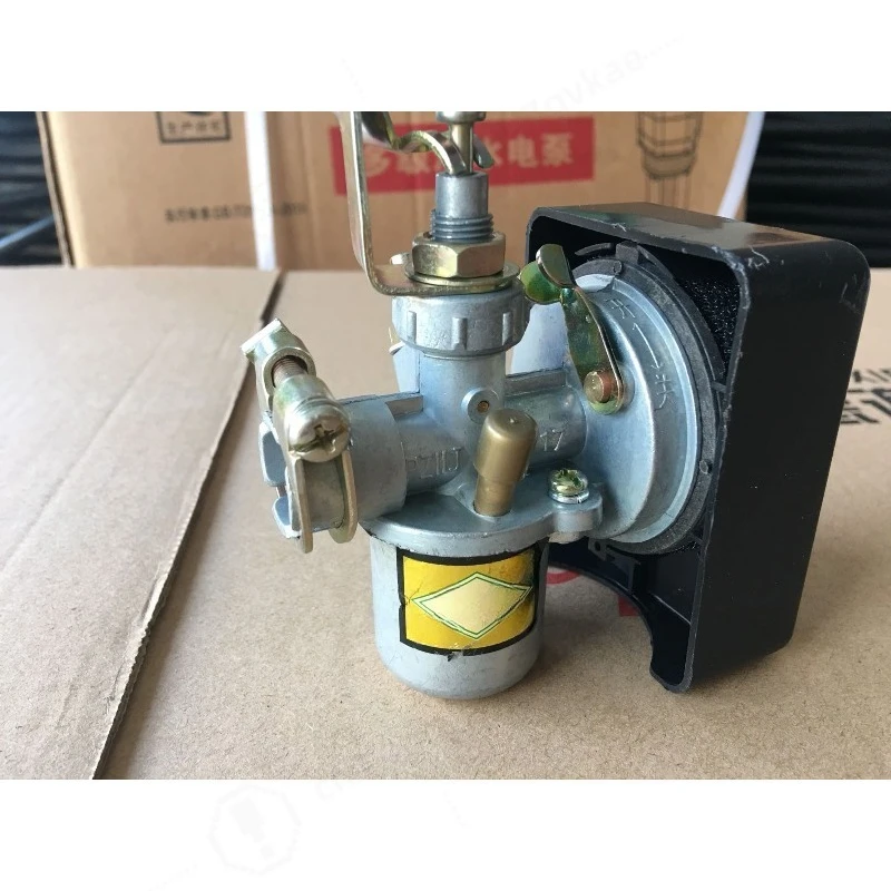 Carburetor for 18 Model 2 Stroke Engine, Sprayer Duster Carburetor Replacement Parts for Mist Blower