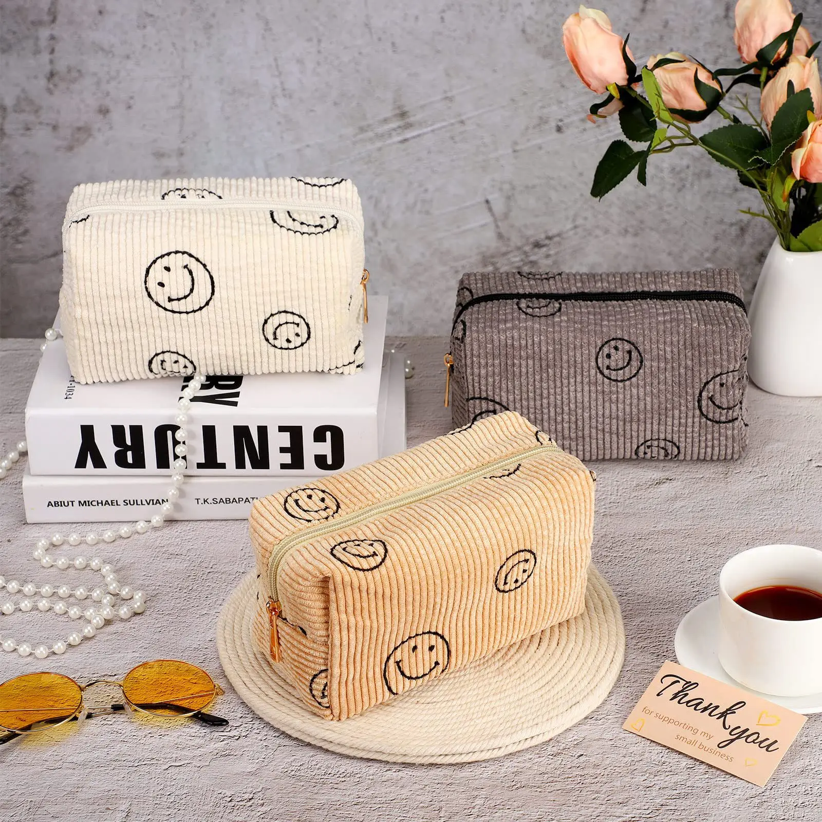 1PC Smiling Face Corduroy Makeup Bag with Large Capacity Storage, Wash Bag, College Style Travel Storage, Smiling Bag