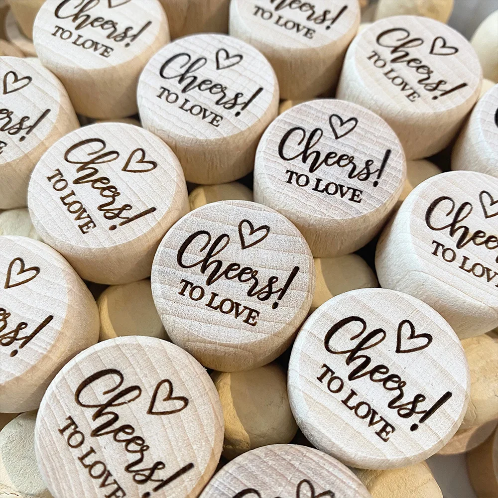 Personalizowane drewniane korki do butelek wina, prezent na wesele, baby shower, upominek dla gości, korki do szampana, korki do wina luzem. — zdjęcie 4