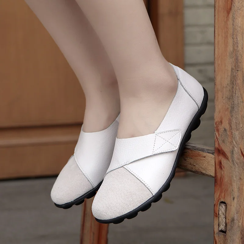 Plus Size Ladies Flats Shoes for Women 2022 Soft Genuine Leather Mocassin Boat Hook Loop Mocasines De Mujer Chaussure Femme