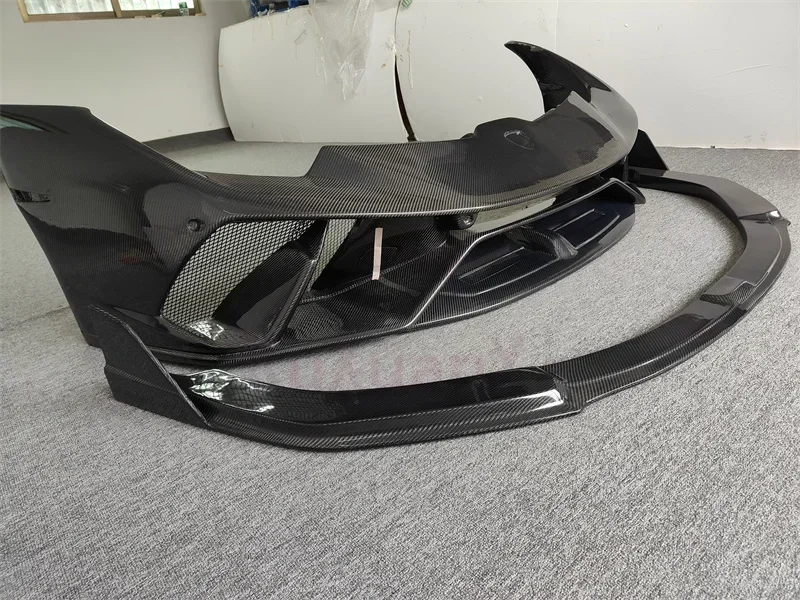 

LANOUT Used for Lamborghini Huracan LP610 580 modification P-style forged grain carbon fiber front bumper V-style front lip body