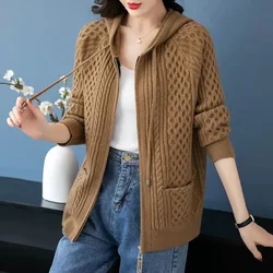 Autumn Jacket Women's New Spring And Autumn 2023 February and August Coat Loose Plus Size Knit Cardigan Slim Hooded.