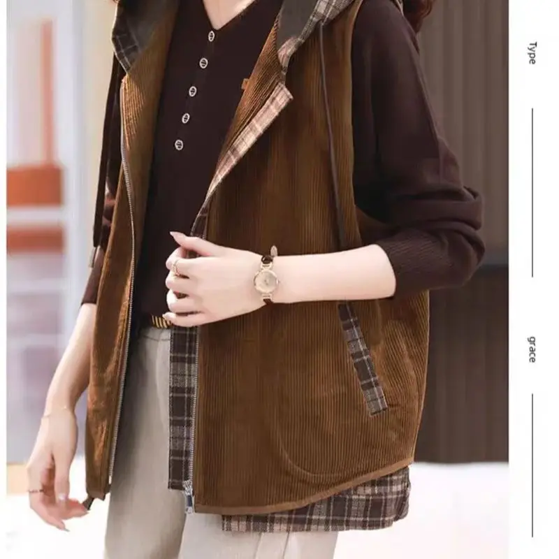 Corduroy Vest Women's New 2024 Hot Selling Model Popular This Year Fashionable Versatile Horse Jacket High-end Camisole Jacket