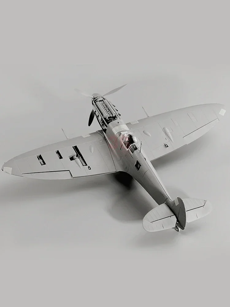 مجموعة نماذج طائرة تجميع الحدود BF-004 1/35 مقياس Spitfire Fighter مع هيكل داخلي مفصل