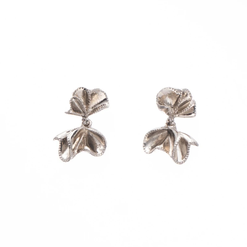 R7UF Delicate Ruffled Bowknot Earrings Comfortable Fit Alloy For Sensitive Skin