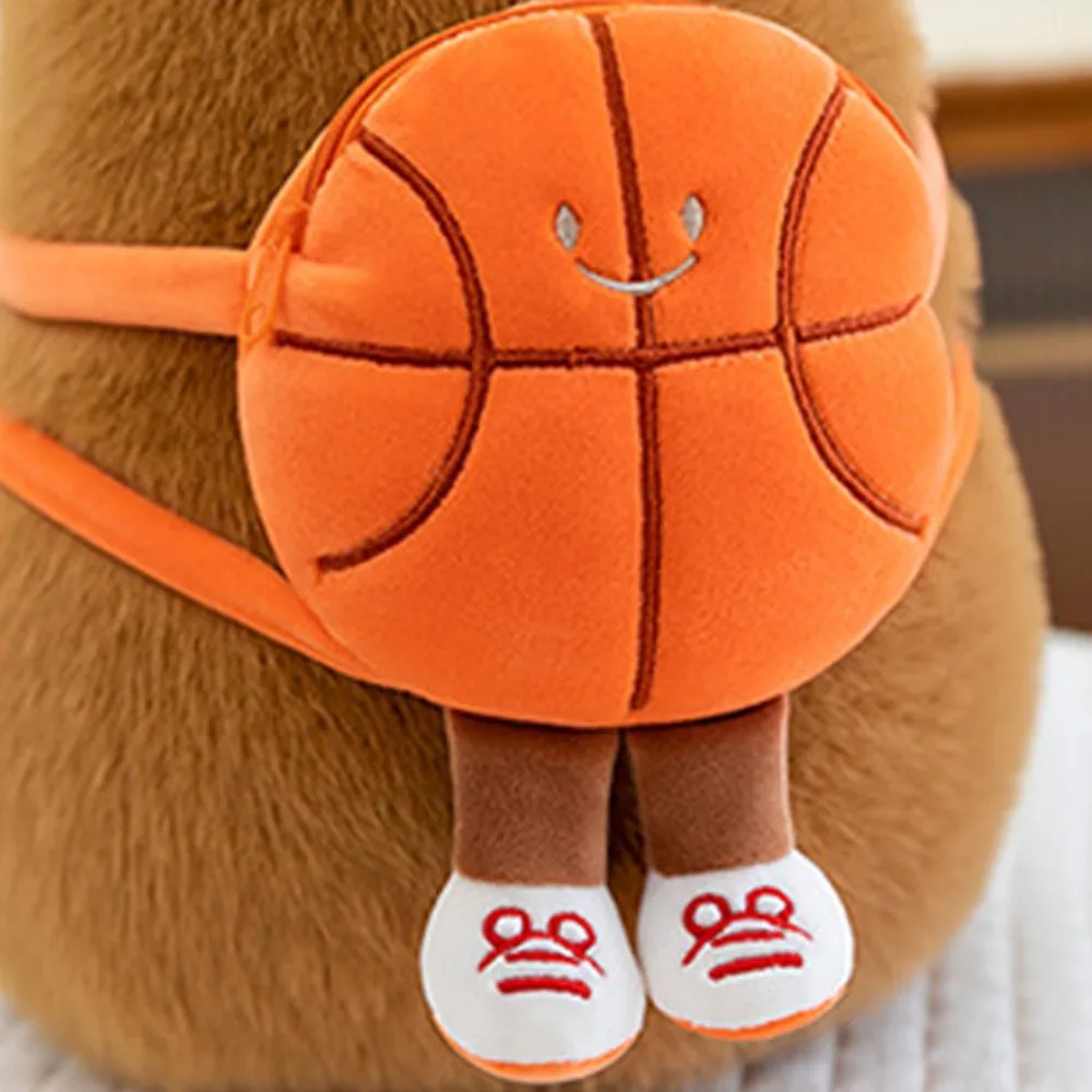 Sac à dos de basket-ball en peluche, poupée Capybara, chapeau de basket-ball doux et moelleux, jouet en peluche Capybara mignon Ins, poupée moelleuse