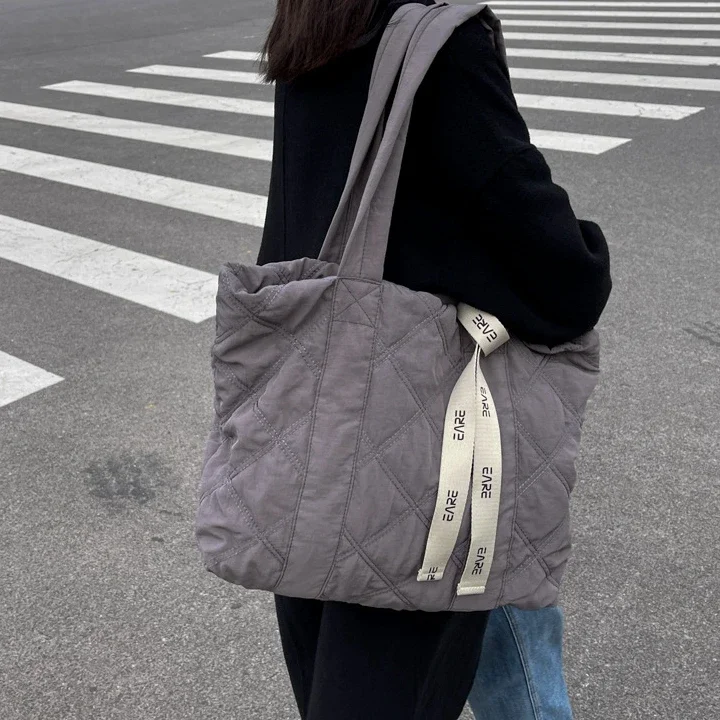 Female Winter Quilted Big Capacity Work Laptop Top-handle Tote Bag Korea Nylon Oversized Ita Weekender Overnight Textile Bag