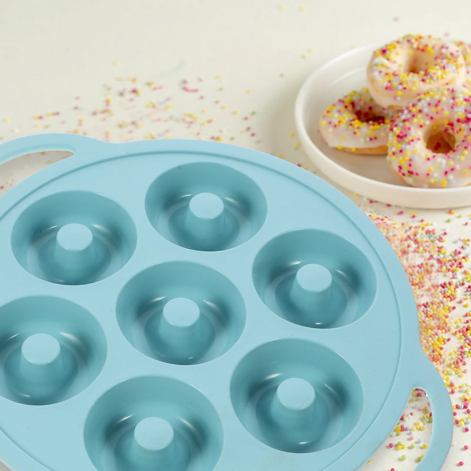 

Silicone Donut Mold Baking Pan Mini Cake Molds Pink Reusable NonStick Kitchen Tool Easy Clean Professional Use DIY