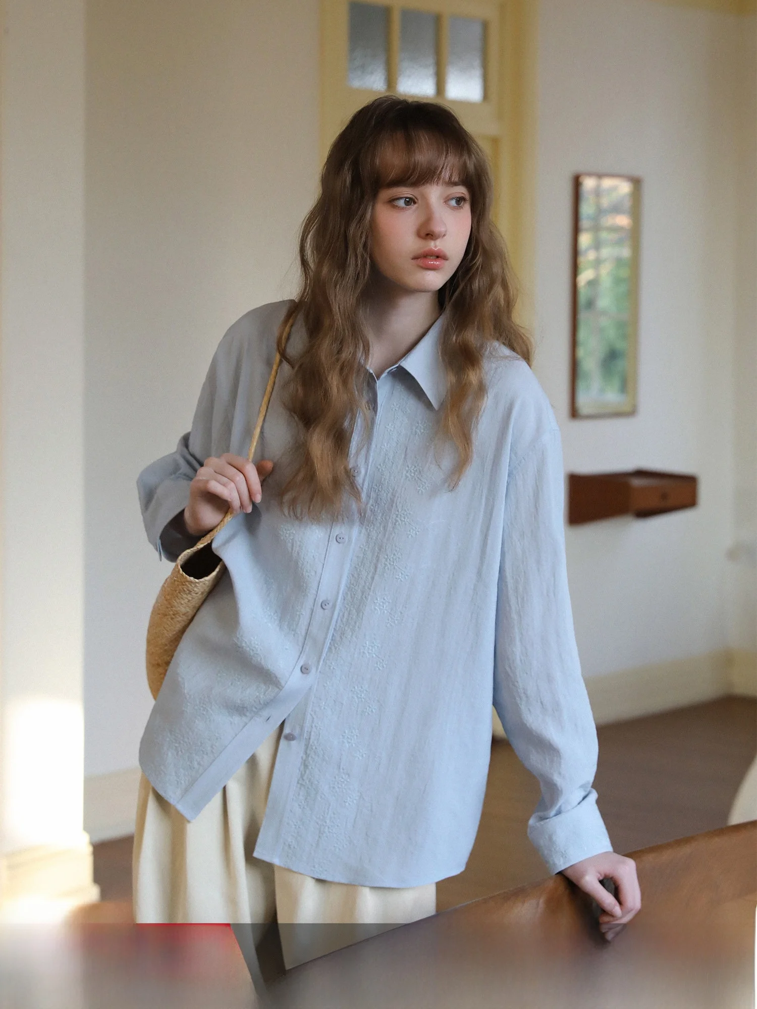 

MELLIIY Spring 2026 Casual Sle Long Sve Embroidered Floral Women's Loose Fit irt Versatile Blue Top for Young Girls