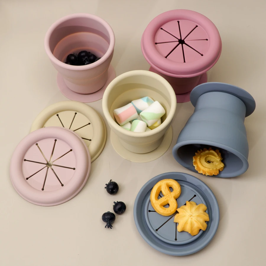 

New Design BPA Free Food Storage Box Baby Feeding Snack Cup With Sucker Portable Children Snacks Container With Lid Child Bottle