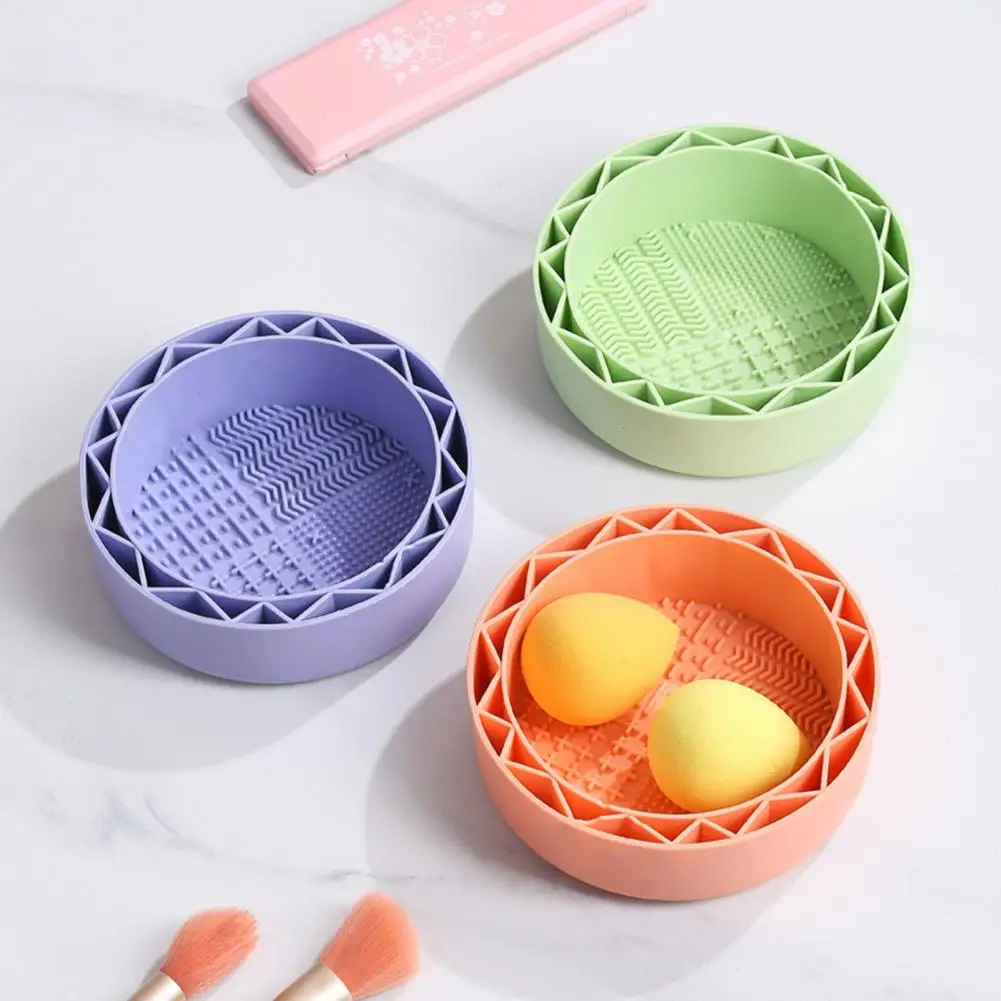 Makeup Brush Bowl Multifunctional Silicone Makeup Brush Cleaner Bowl with 4 Textures for Cosmetic Brush Powder Puff Sponge