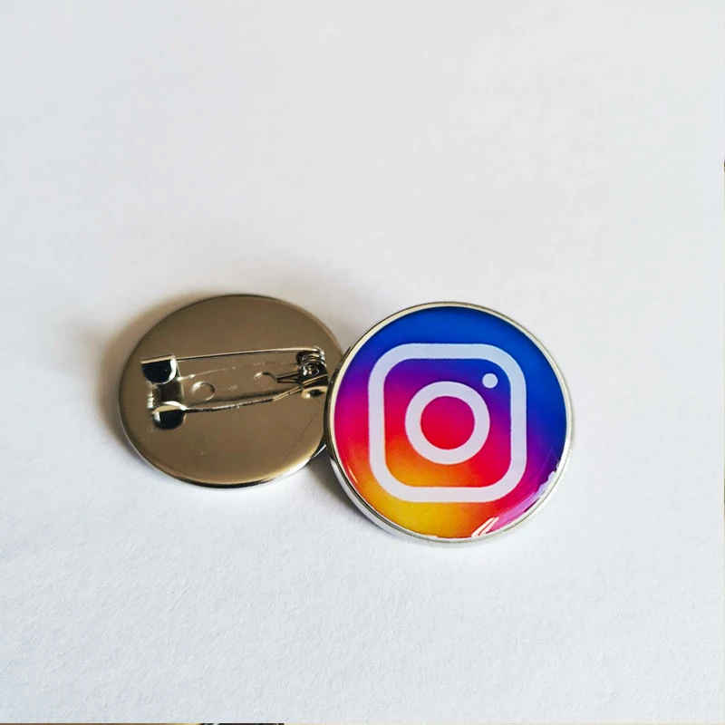Smart Pins NFC RFID Epoxy Scannable Lapel Pins