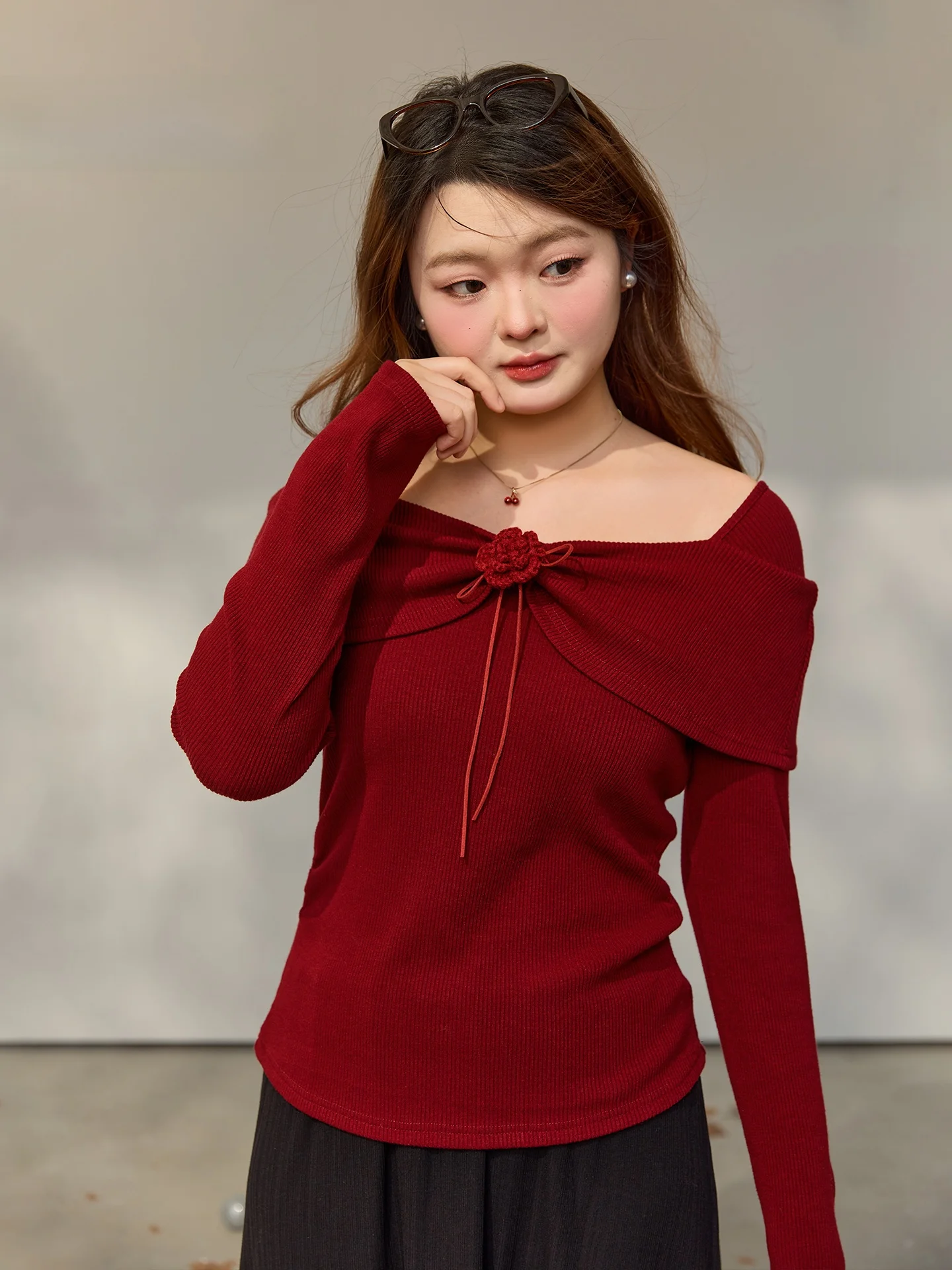 

Вязаная футболка Ele Flower DM00, большой размер, новинка 2026 года, весенняя коллекция, женский повседневный модный топ с длинным рукавом