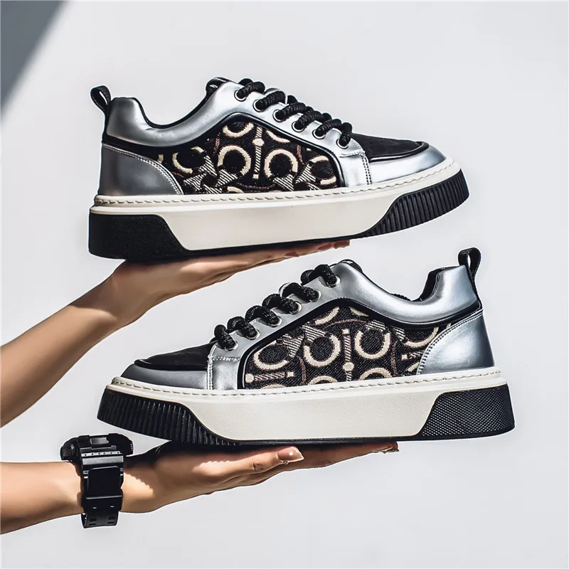 

Men's Causal Low Top Breathable Lightweight Non-Slip Sneakers Comfort Fit Walking Shoes for Male