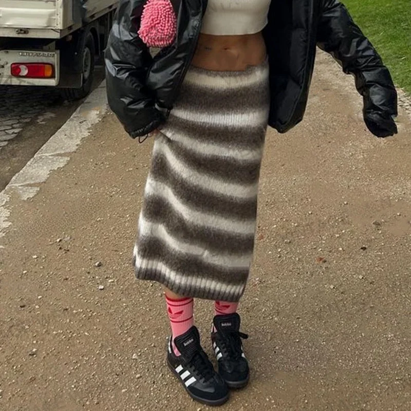 American Vintage Striped Gradient Slim Knitted Half Skirt High Waist Autumn Winter Street Style A-Line Long Skirt